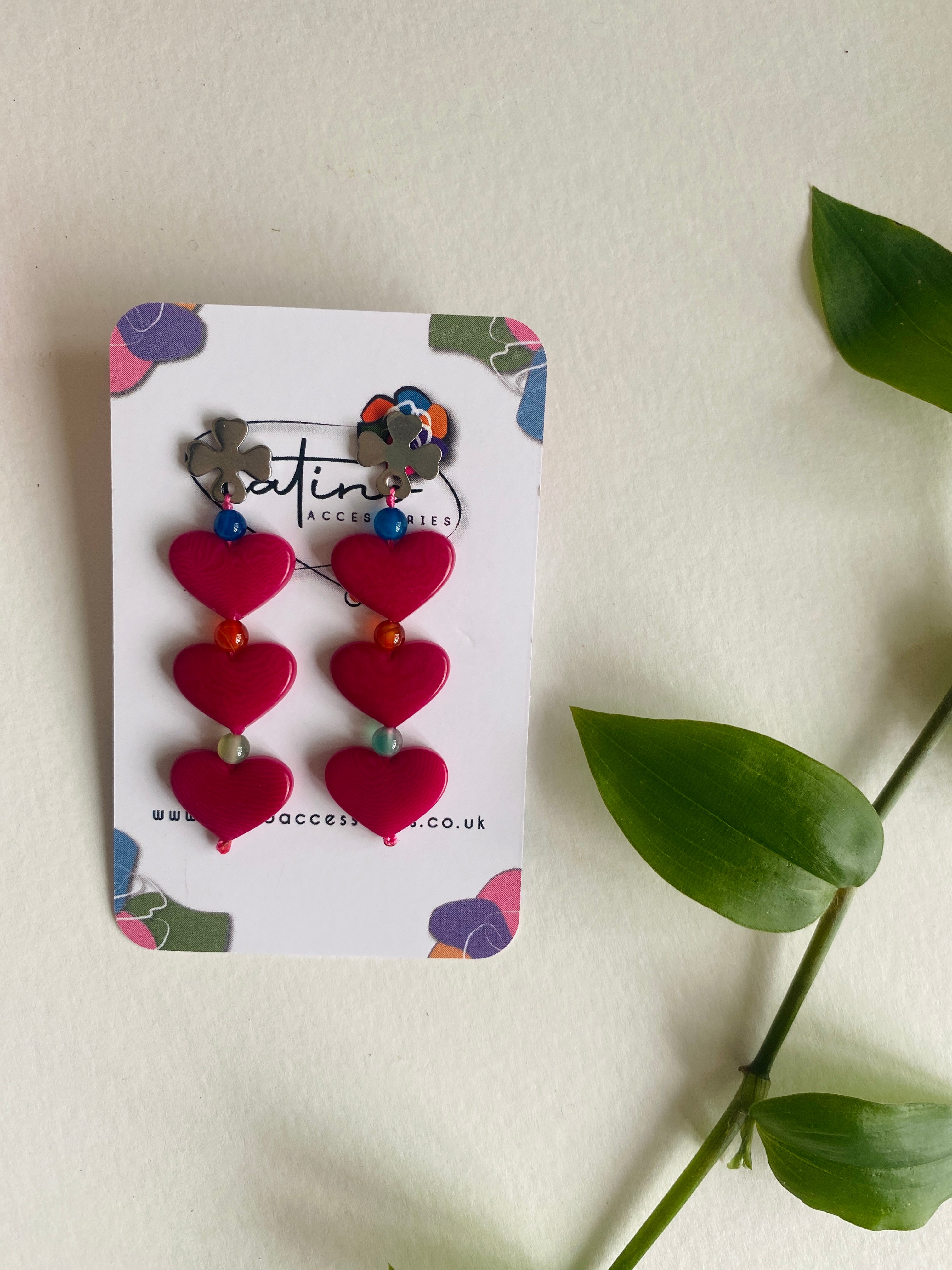 Three hearts earrings - Pink